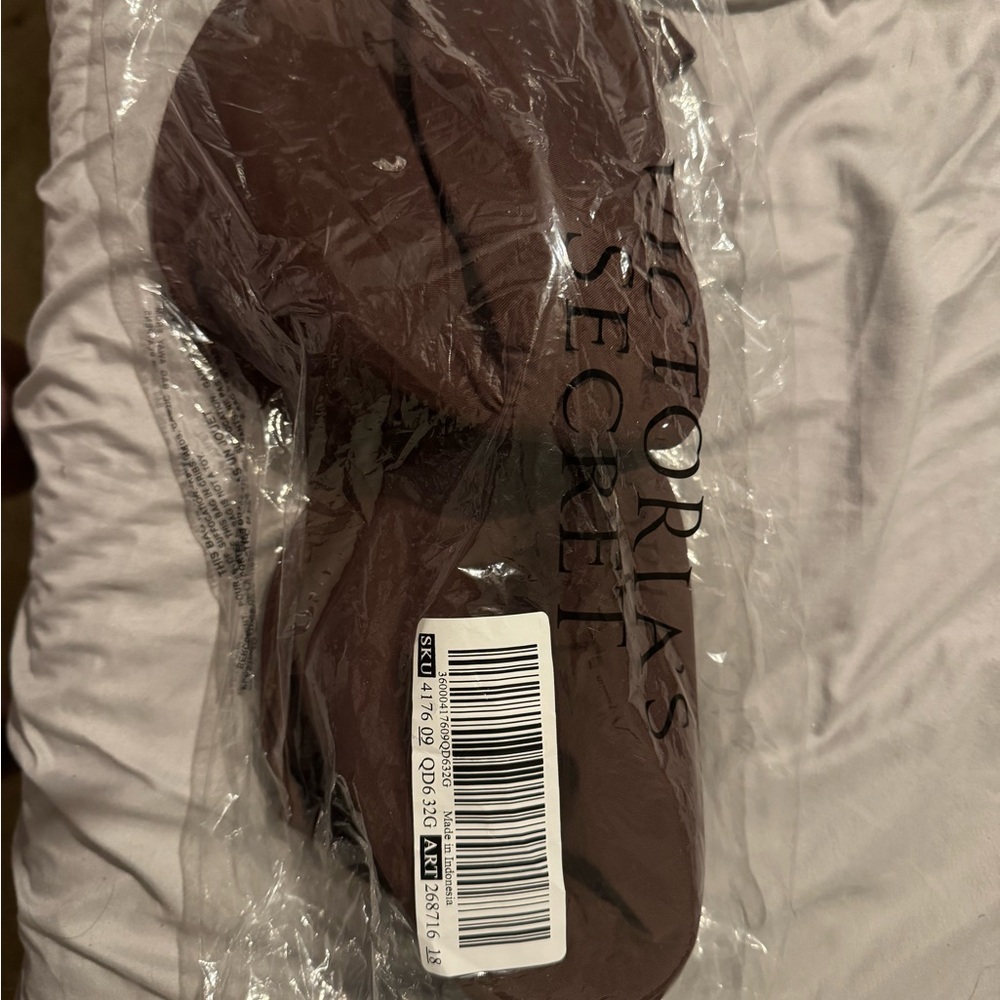 Victoria's Secret Chocolate Brown Lightly Lined Bra